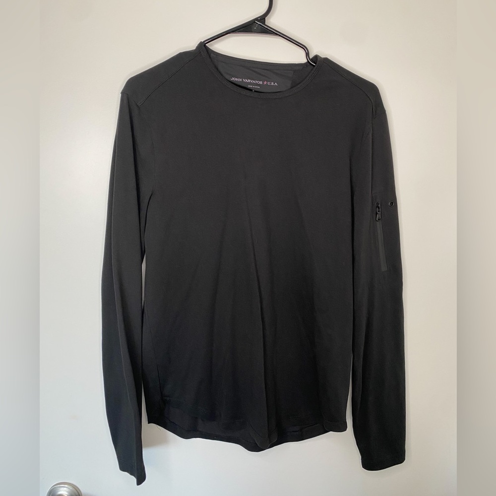 JOHN VARVATOS Men Black T-Shirt Long sleeve